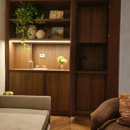 Naman Hotellerie - Condotti 4*