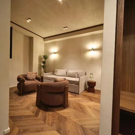 Affittacamere Naman Hotellerie - Condotti