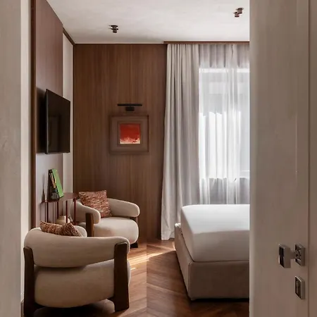 Naman Hotellerie - Condotti Affittacamere