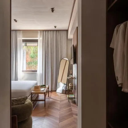 Naman Hotellerie - Condotti 4* Roma