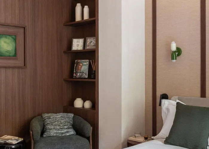 Naman Hotellerie - Condotti 4* Rom